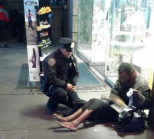 NYPD Patrolman Larry DePrima with street dweller Jeffrey Hillman